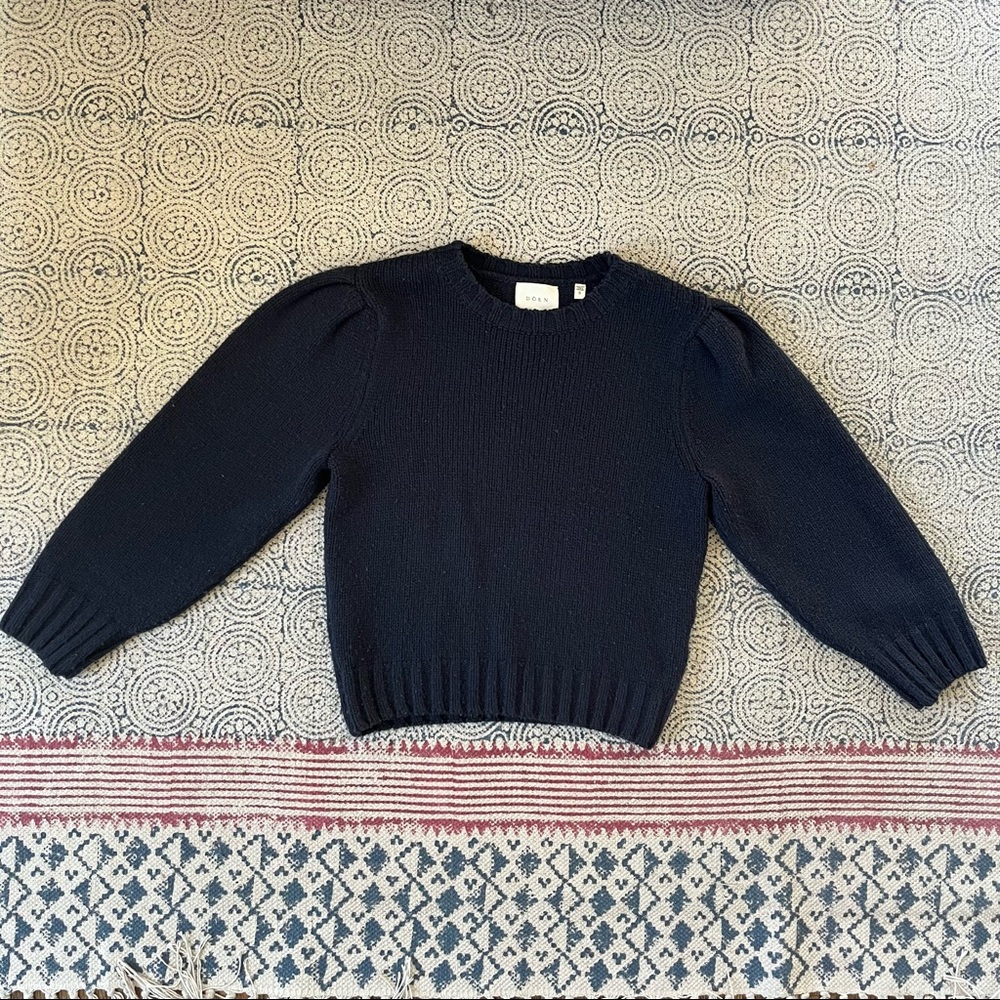 Doen Black Puff Sleeve Sweater